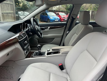 Used Mercedes-Benz C Class 2011 for sale - 76573493: Photo