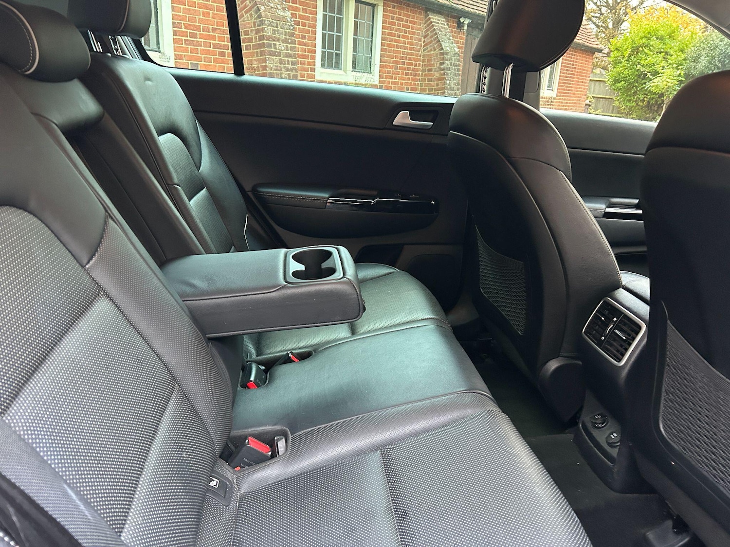 Used Kia Sportage 2017 for sale - 76538776: Photo 12