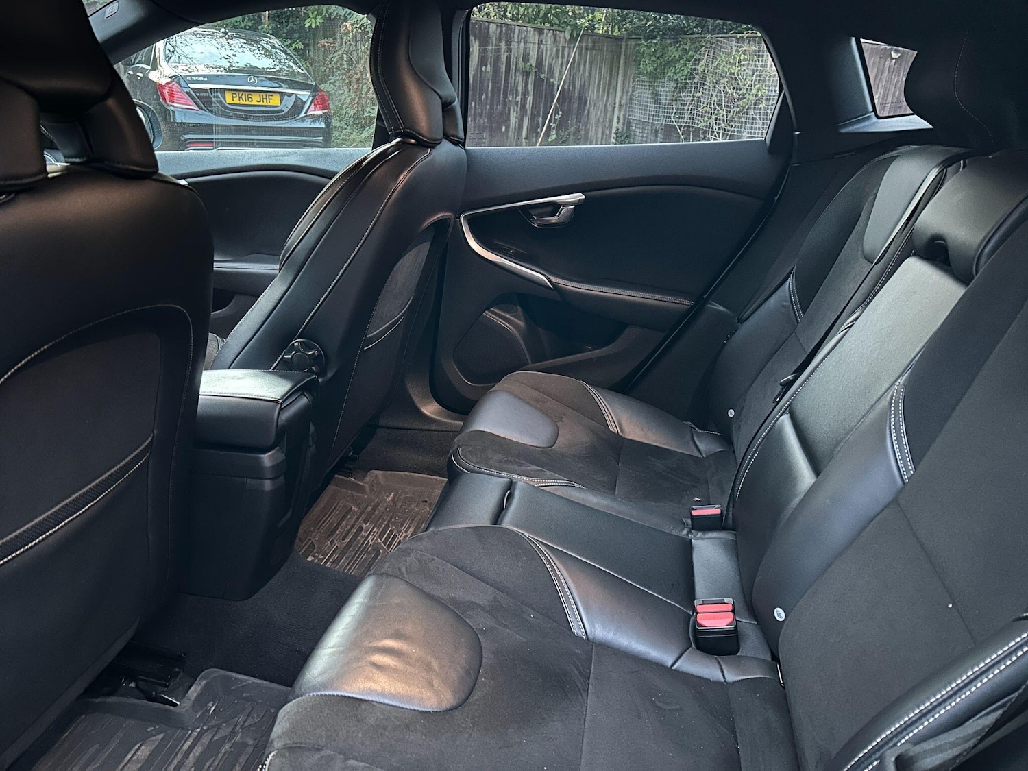 Used Volvo V40 2017 for sale - 76398824: Photo 12