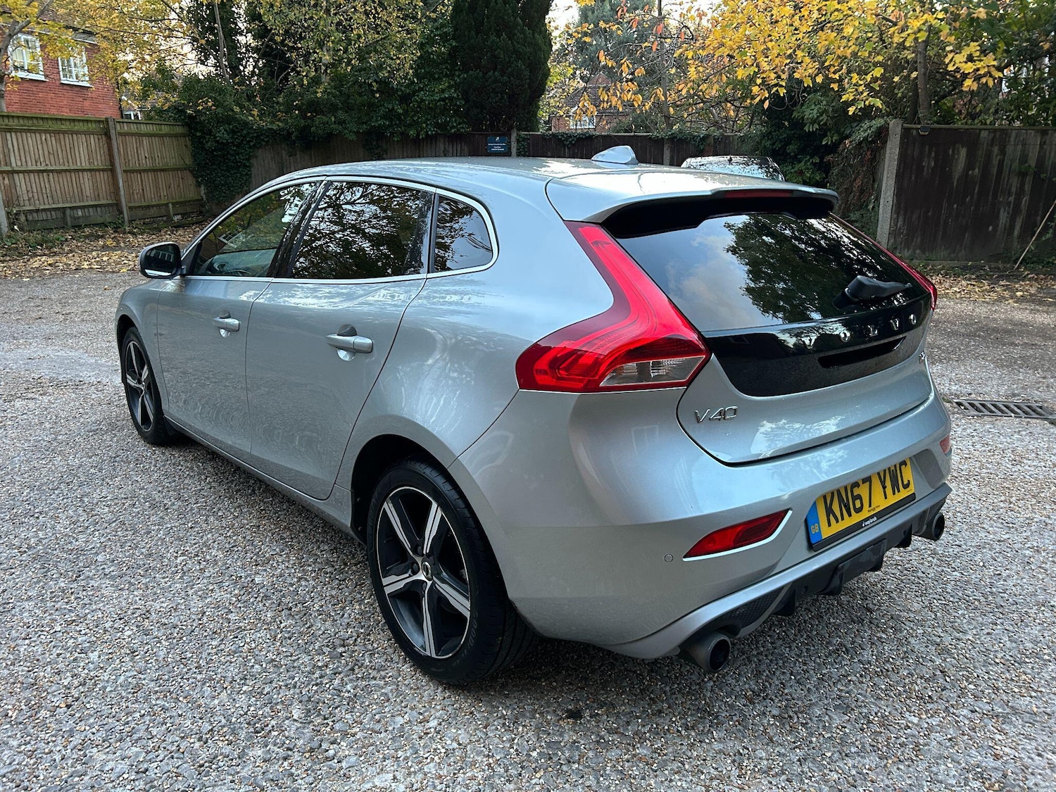 Used Volvo V40 2017 for sale - 76398824: Photo 16