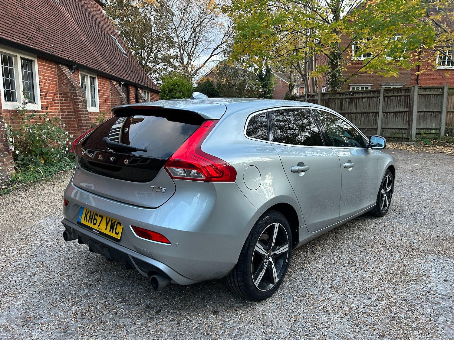 Used Volvo V40 2017 for sale - 76398824: Photo 21