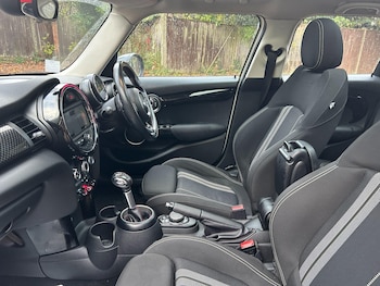 Used MINI Hatch 2015 for sale - 76550370: Photo