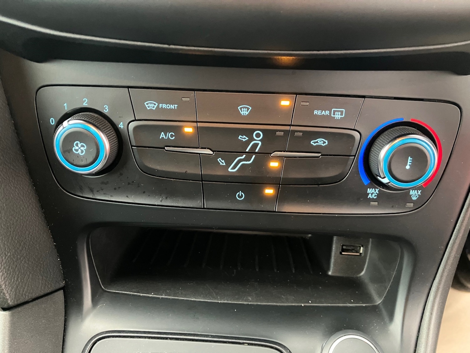 Used Ford Focus 2017 for sale - 77758695: Photo 19