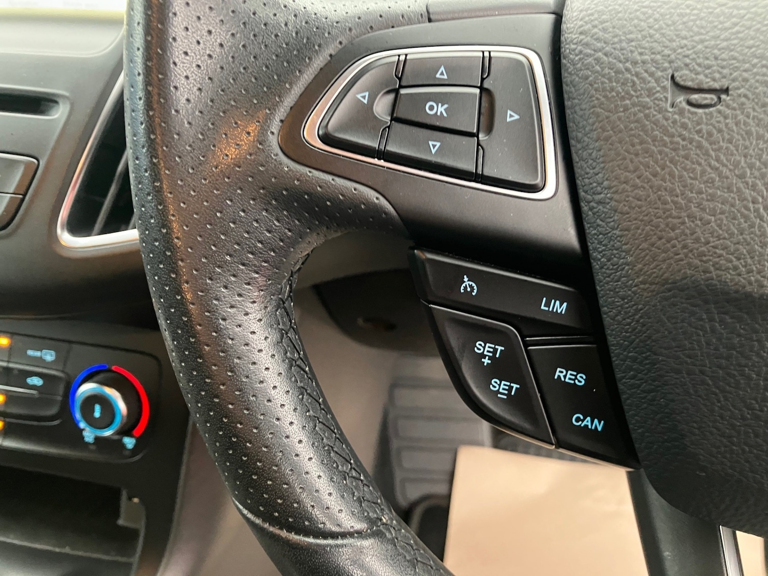 Used Ford Focus 2017 for sale - 77758695: Photo 20