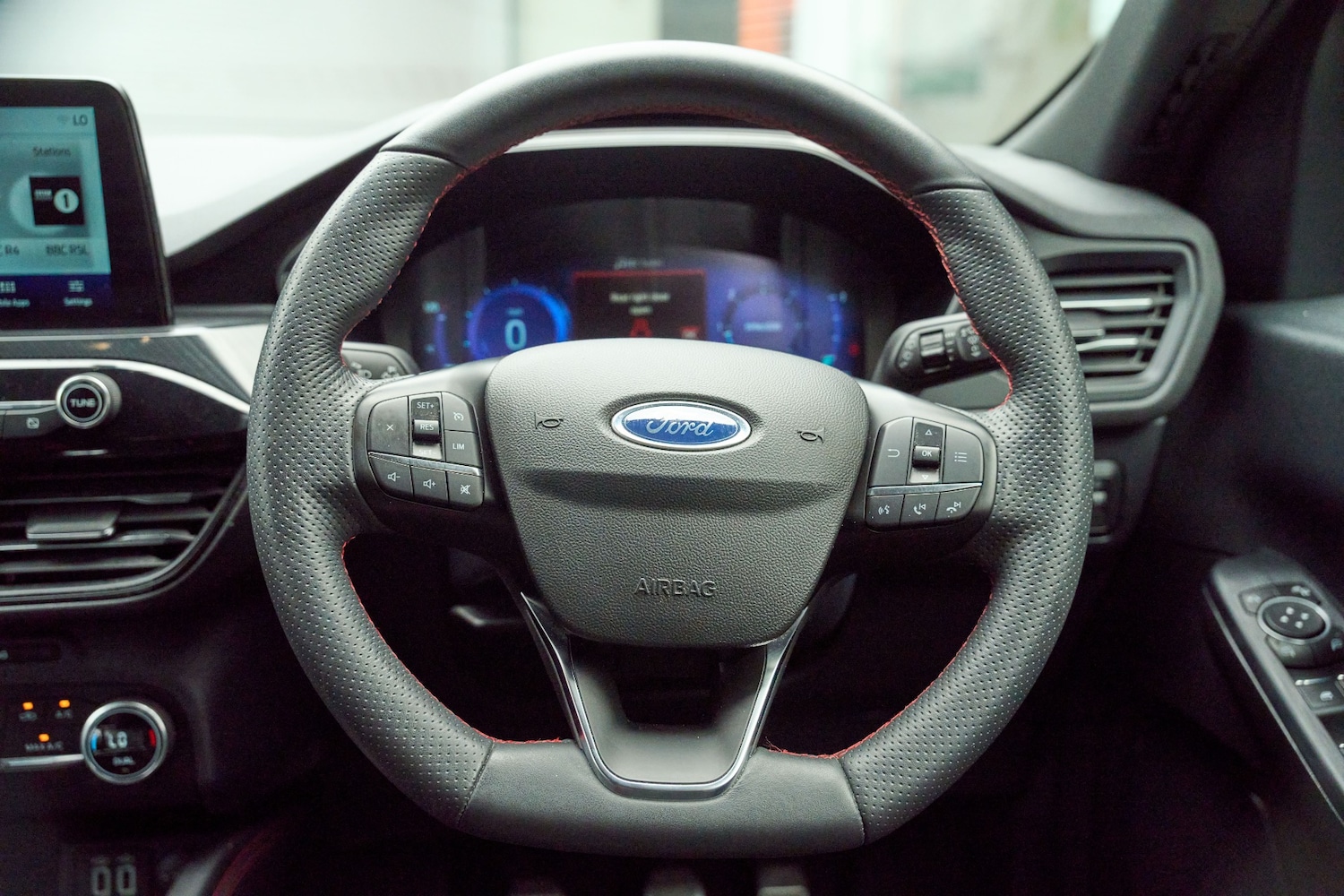 Used Ford Kuga 2021 for sale - 76946943: Photo 21