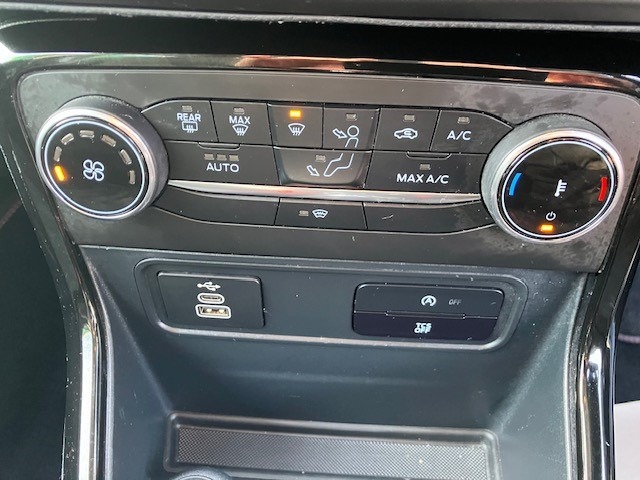 Used Ford Ecosport 2023 for sale - 77640915: Photo 11