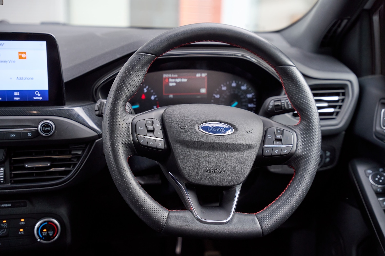 Used Ford Focus 2021 for sale - 76946860: Photo 16