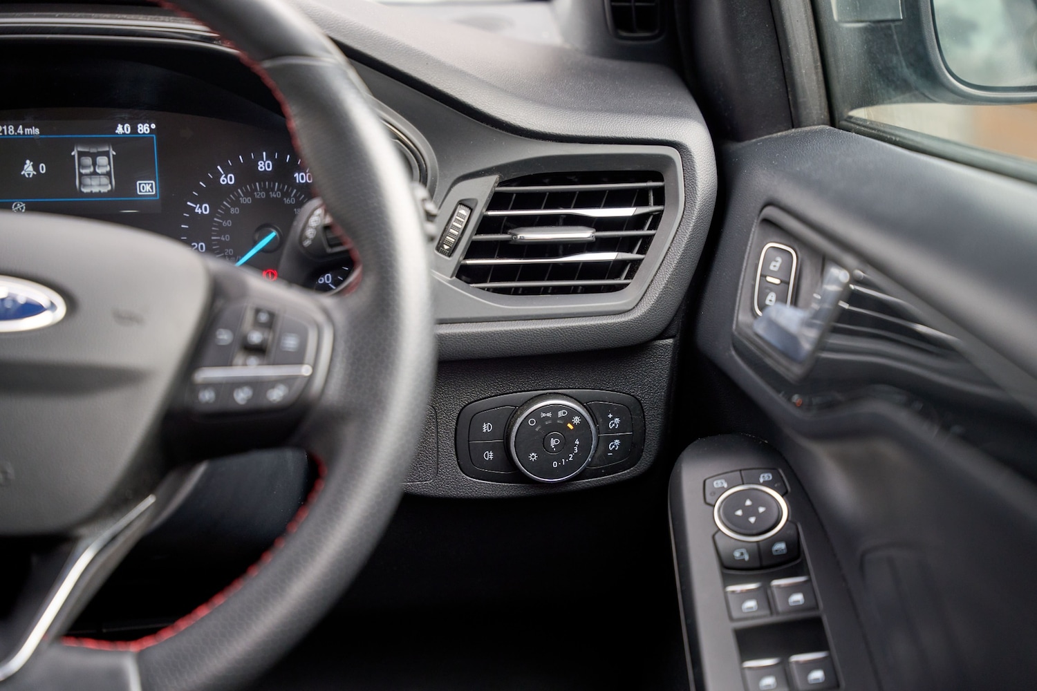 Used Ford Focus 2021 for sale - 76946860: Photo 21