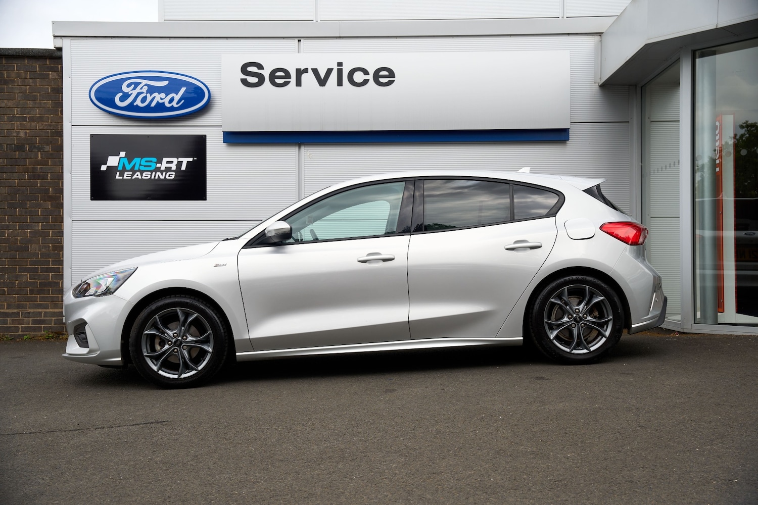 Used Ford Focus 2021 for sale - 76946860: Photo 4