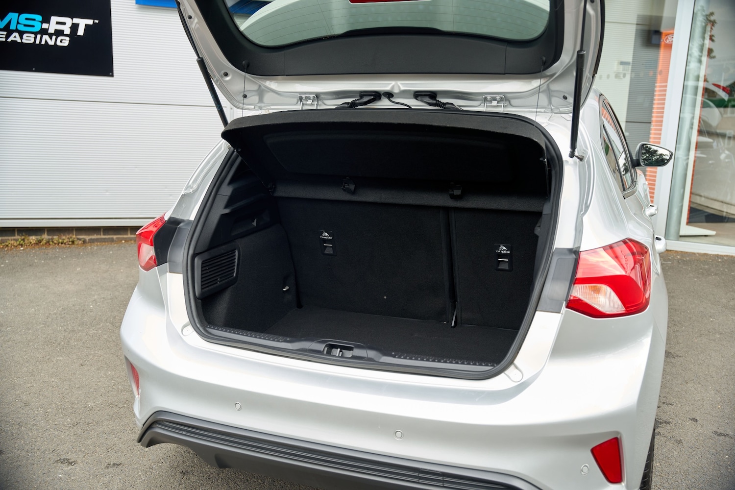 Used Ford Focus 2021 for sale - 76946860: Photo 9