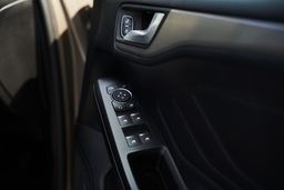 Used Ford Focus 2019 for sale - 76946934: Photo 17