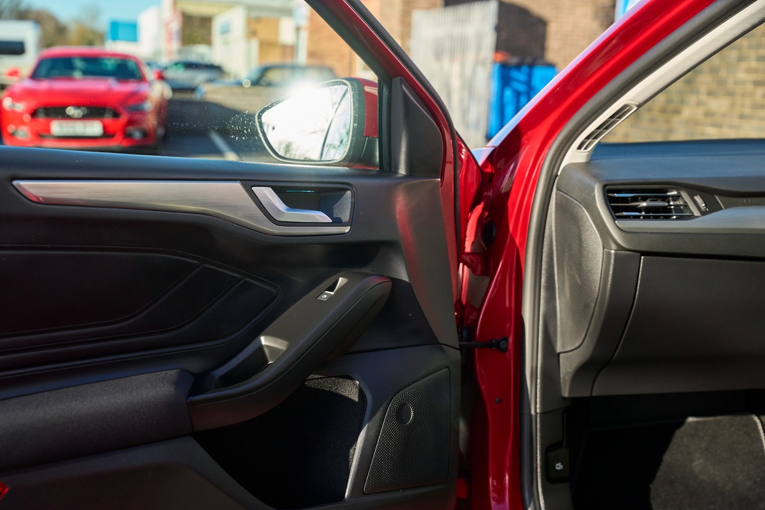 Used Ford Focus 2023 for sale - 76946331: Photo 13