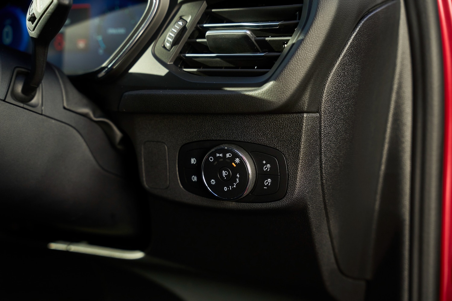 Used Ford Focus 2023 for sale - 76946331: Photo 20