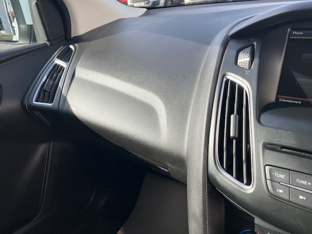 Used Ford Focus 2015 for sale - 77542564: Photo 19