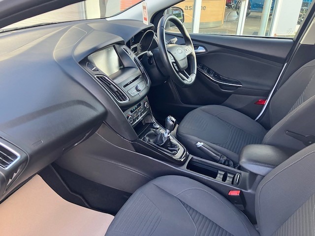 Used Ford Focus 2015 for sale - 77542564: Photo 23