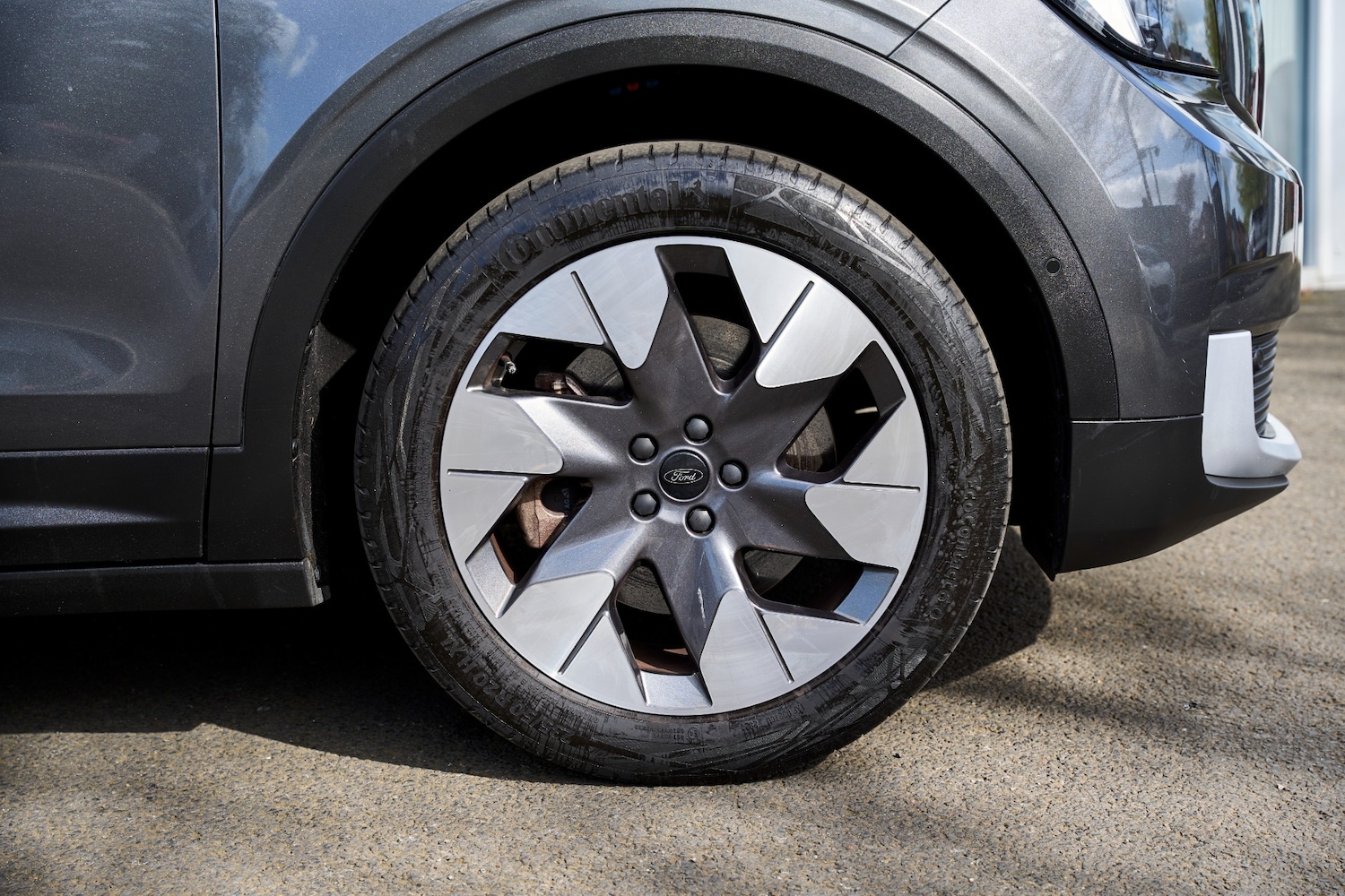 Used Ford Explorer 2024 for sale - 78053019: Photo 10