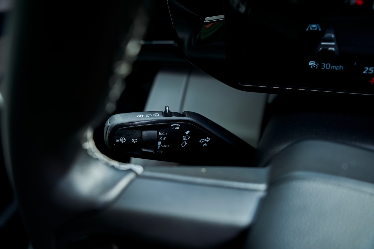 Used Ford Explorer 2024 for sale - 78053019: Photo 22