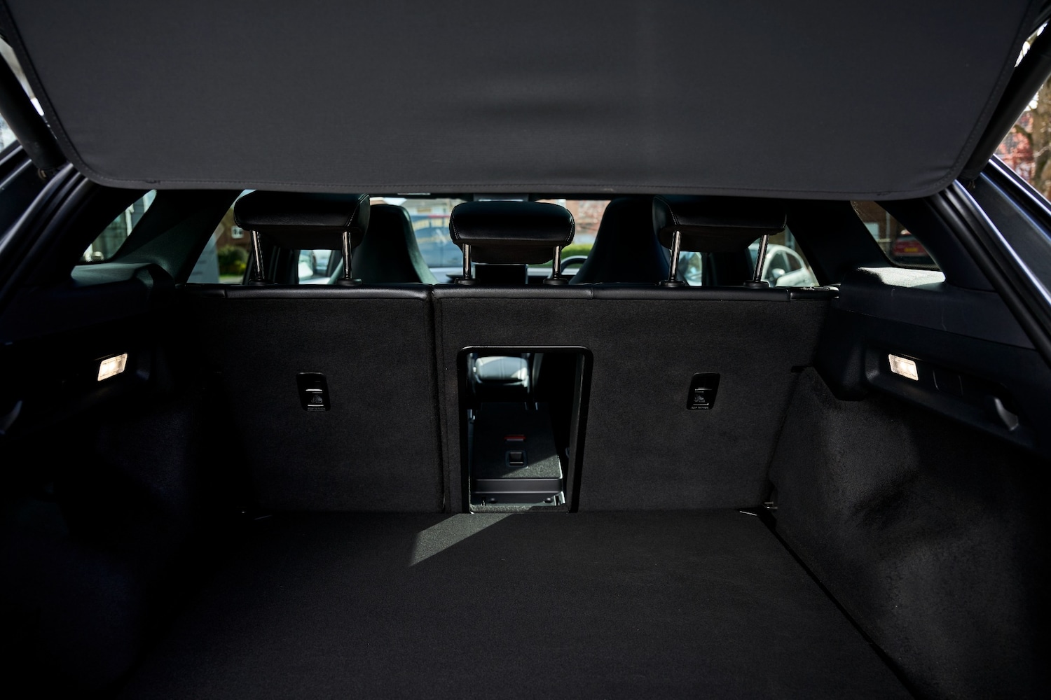 Used Ford Explorer 2024 for sale - 78053019: Photo 27