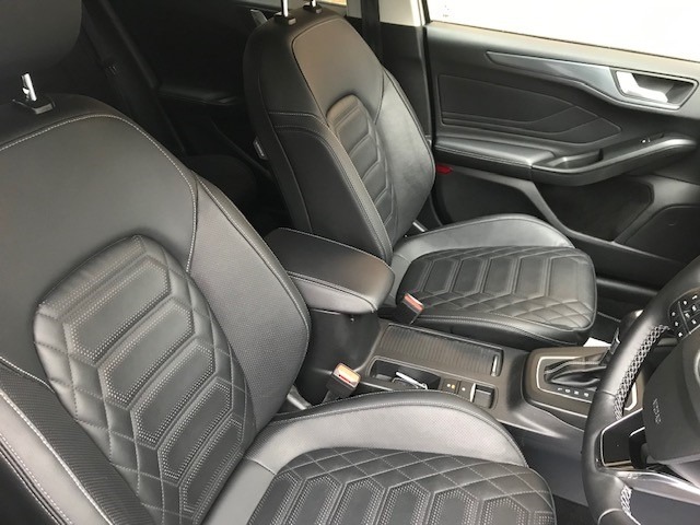 Used Ford Focus 2022 for sale - 76946819: Photo 11