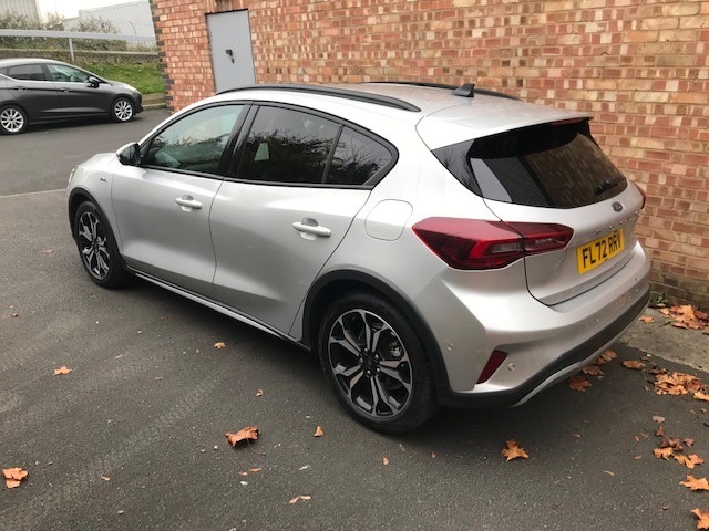 Used Ford Focus 2022 for sale - 76946819: Photo 4