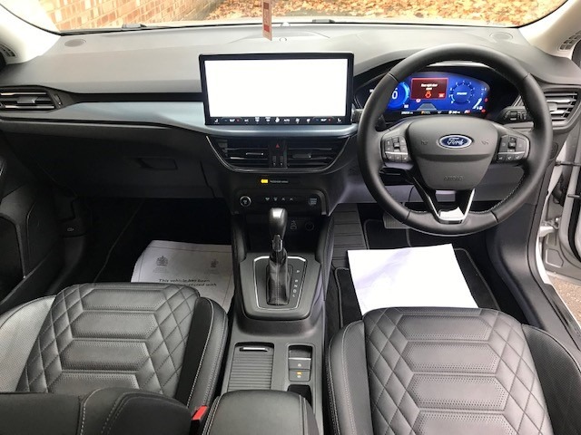 Used Ford Focus 2022 for sale - 76946819: Photo 9