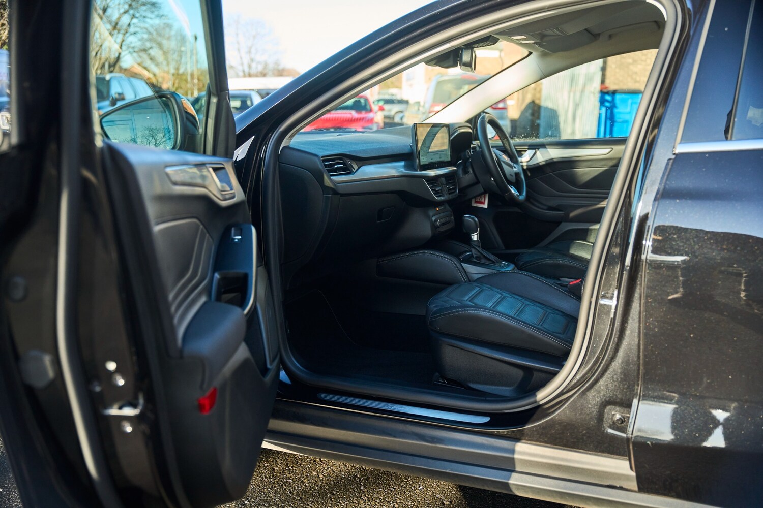 Used Ford Focus 2023 for sale - 76946749: Photo 10