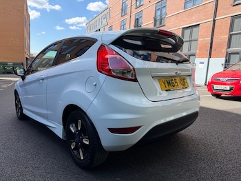 Used Ford Fiesta 2016 for sale - 78371257: Photo