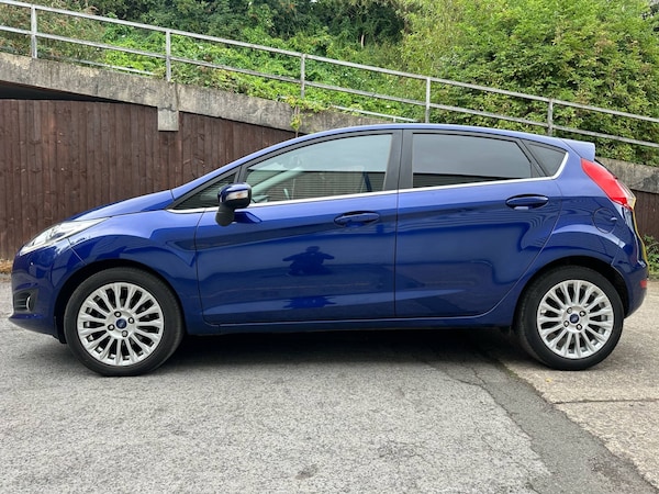 Used Ford Fiesta 2014 for sale - 74843977: Photo 9