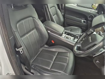 Used Land Rover Range Rover Sport 2022 for sale - 79533086: Photo