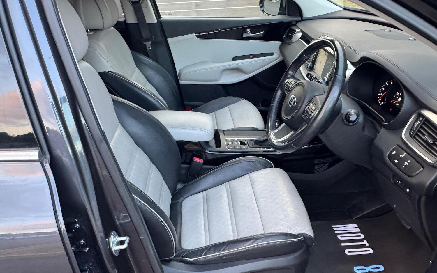 Used Kia Sorento 2016 for sale - 76618653: Photo 25