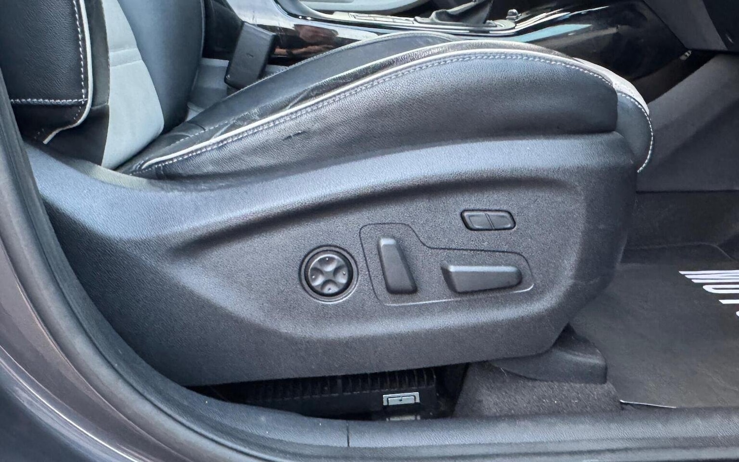 Used Kia Sorento 2016 for sale - 76618653: Photo 30