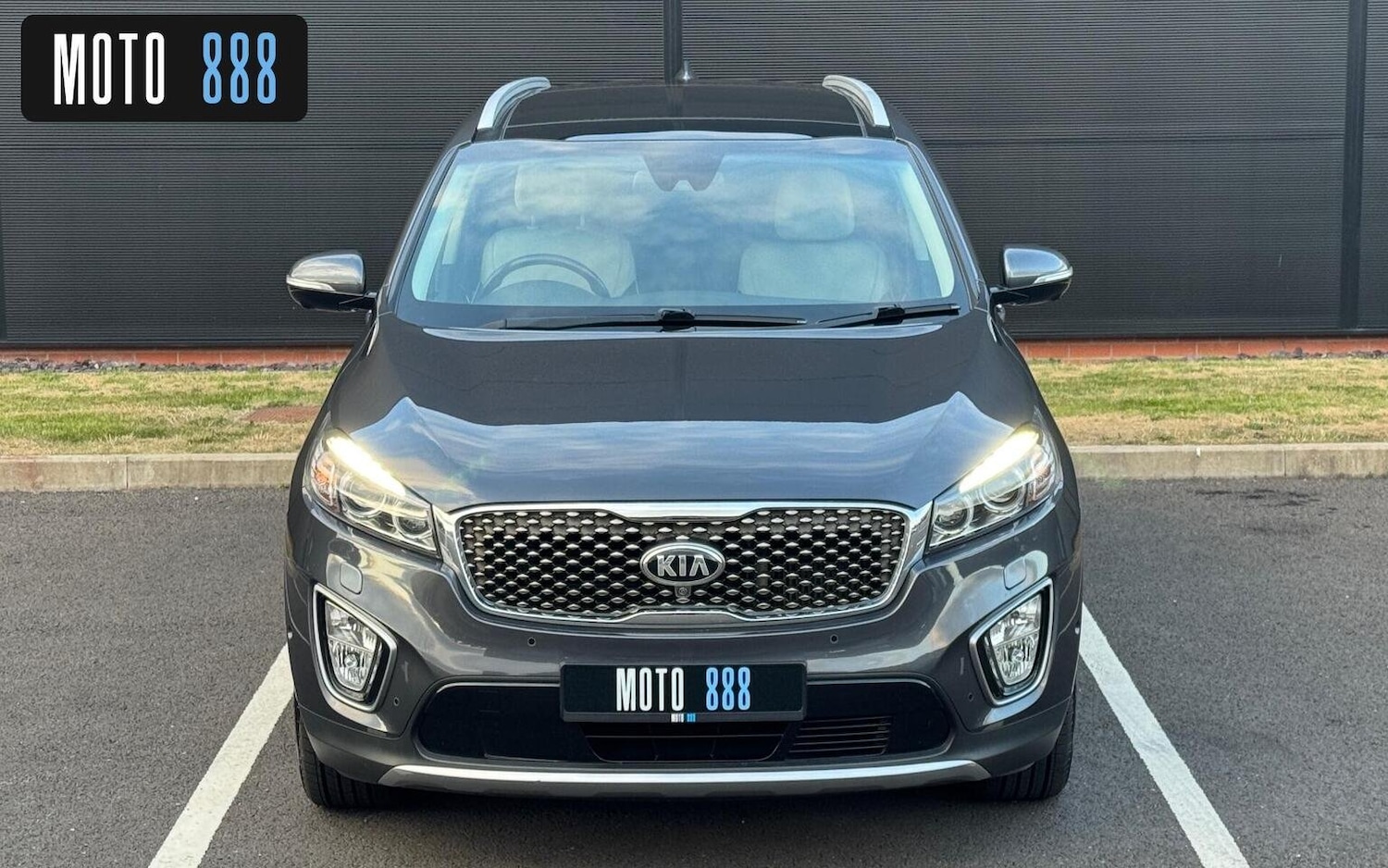 Used Kia Sorento 2016 for sale - 76618653: Photo 5