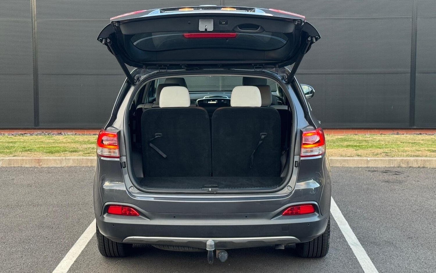 Used Kia Sorento 2016 for sale - 76618653: Photo 76