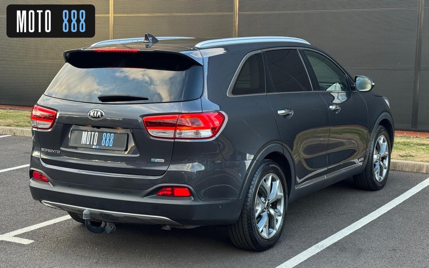 Used Kia Sorento 2016 for sale - 76618653: Photo 9