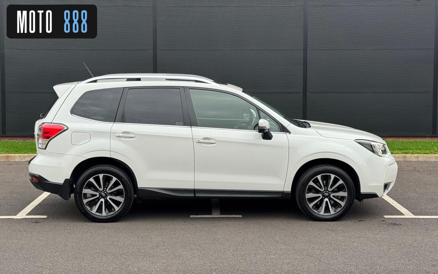 Used Subaru Forester 2016 for sale - 76618668: Photo 10