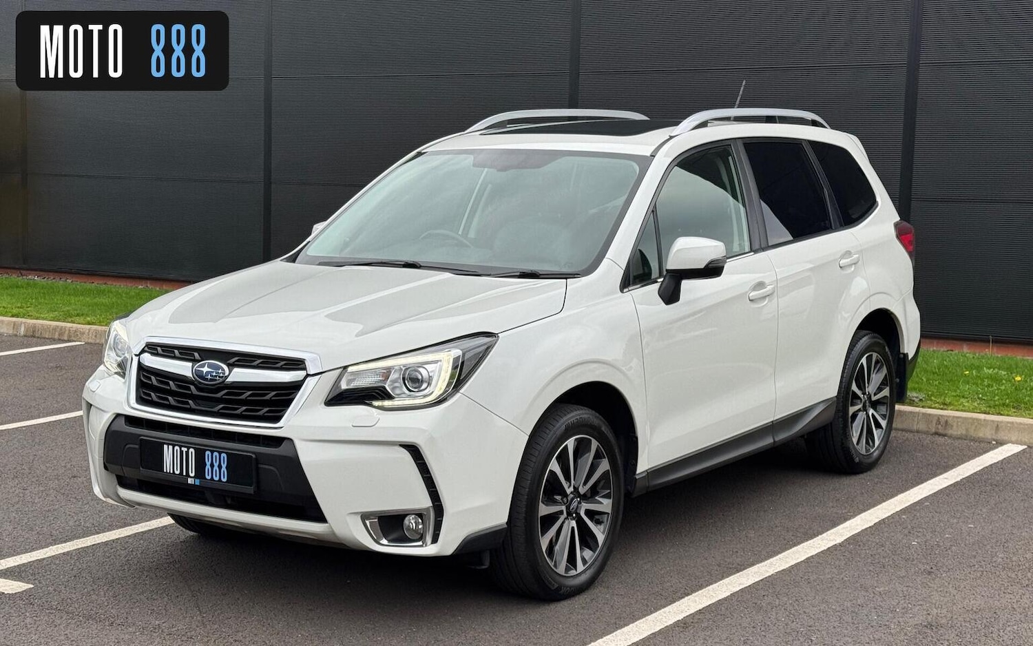 Used Subaru Forester 2016 for sale - 76618668: Photo 3