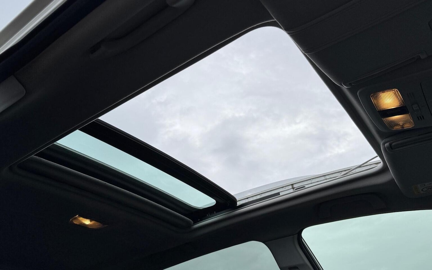 Used Subaru Forester 2016 for sale - 76618668: Photo 57