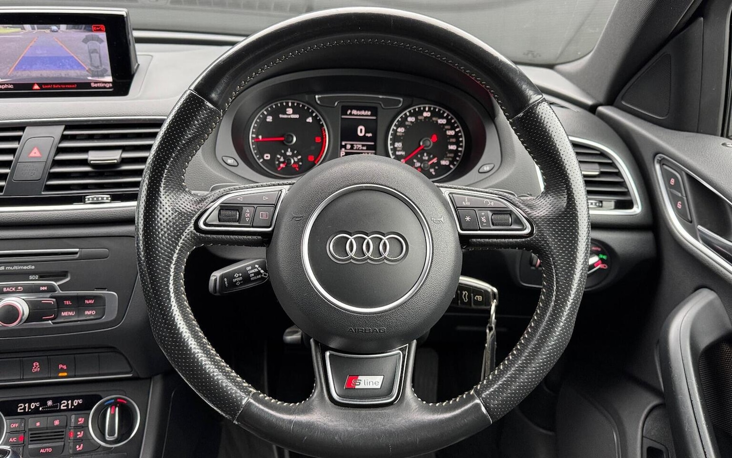 Used Audi Q3 2015 for sale - 76631490: Photo 27