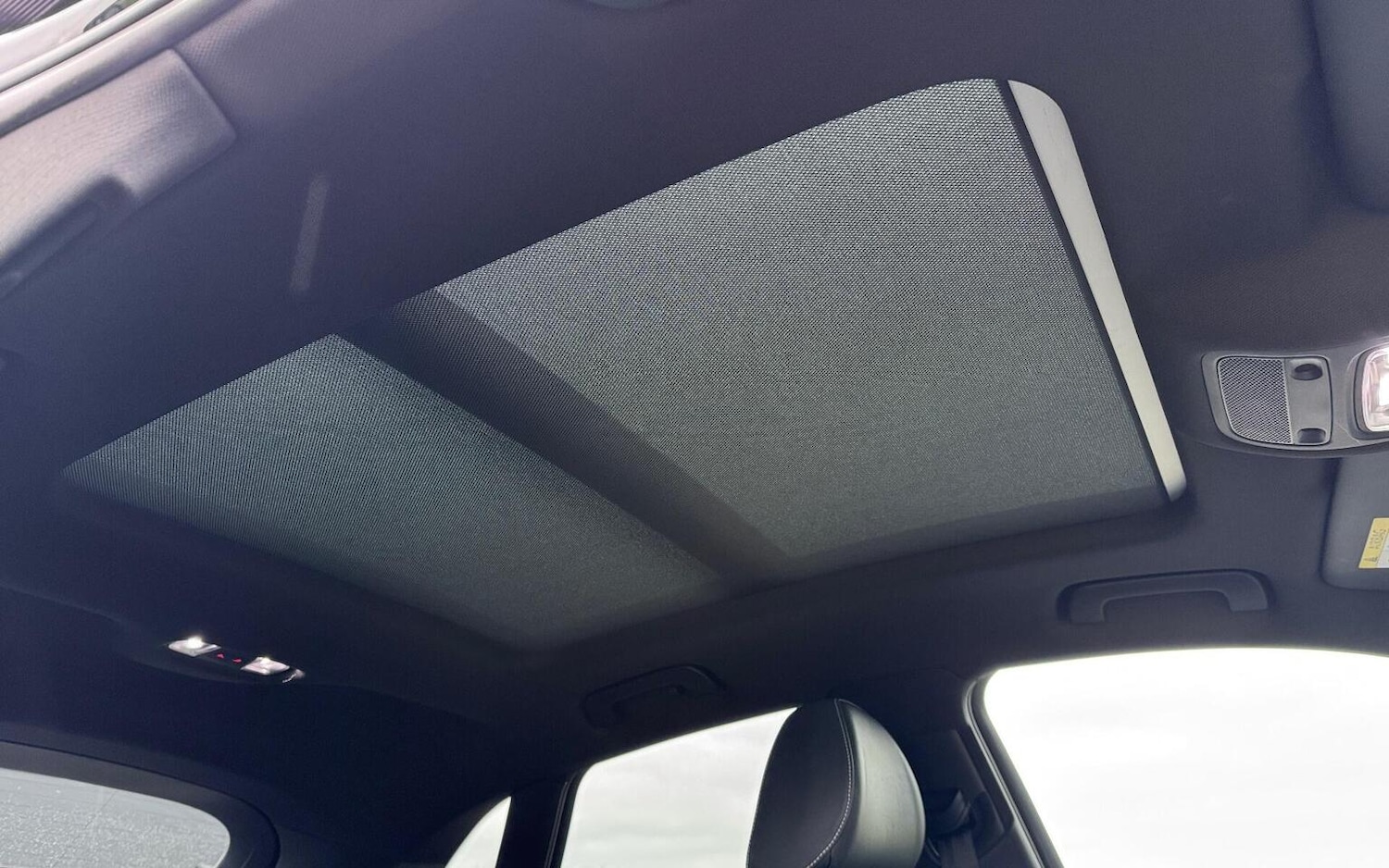 Used Audi Q3 2015 for sale - 76631490: Photo 43