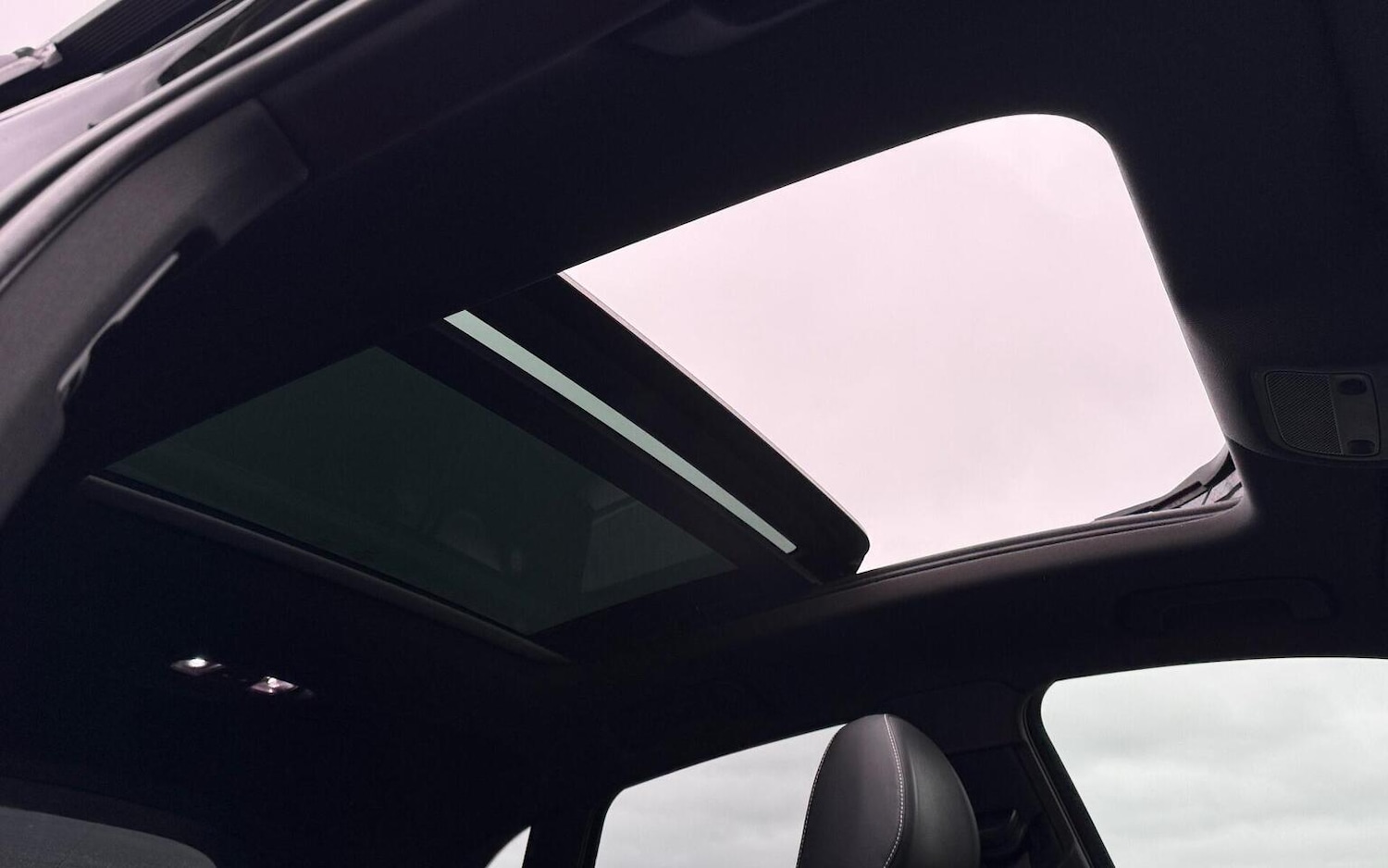 Used Audi Q3 2015 for sale - 76631490: Photo 45