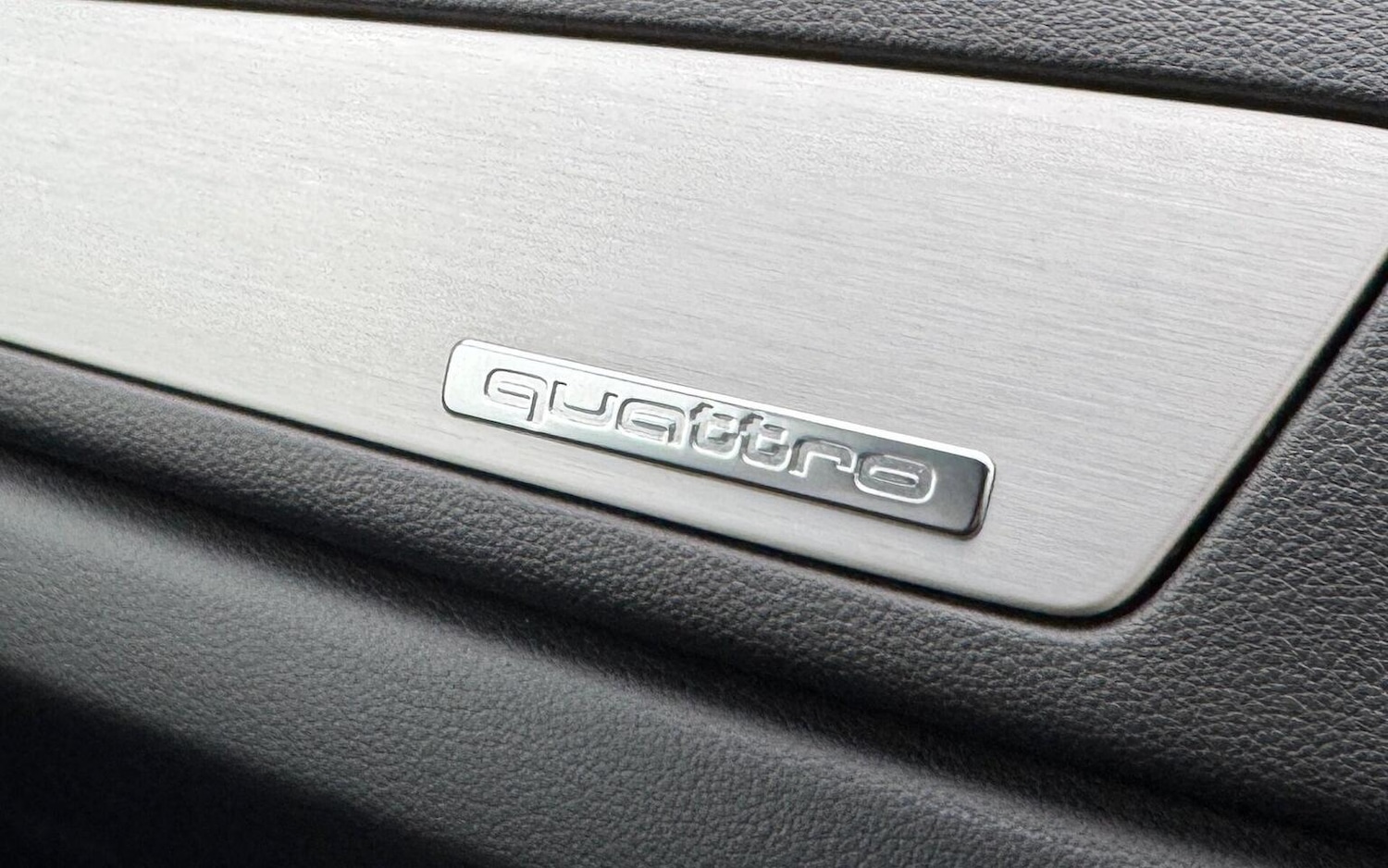 Used Audi Q3 2015 for sale - 76631490: Photo 57