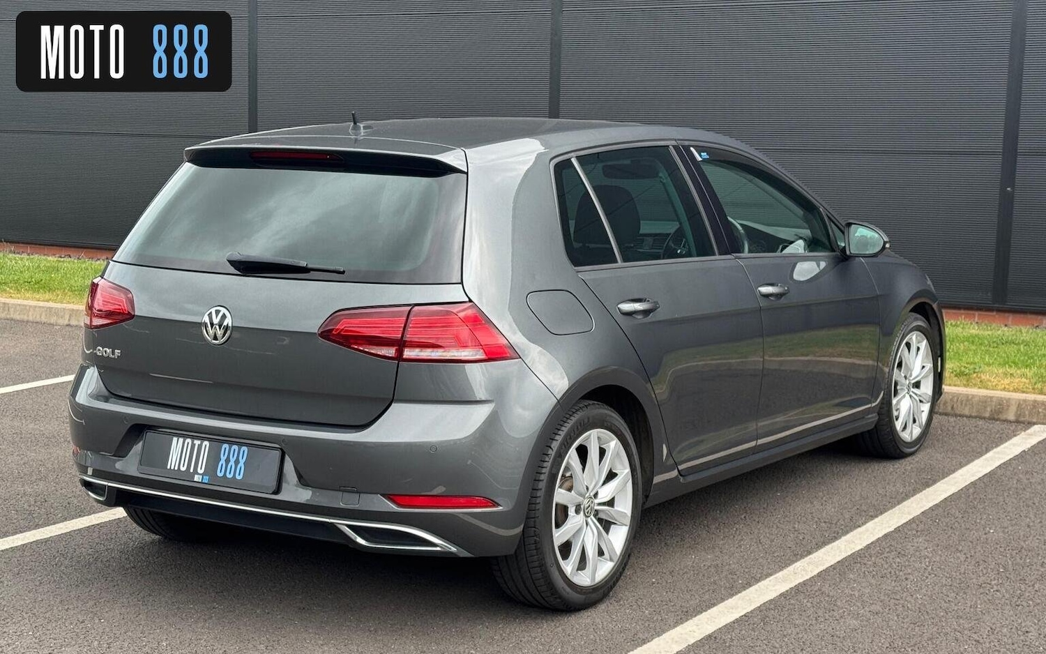 Used Volkswagen Golf 2018 for sale - 76618732: Photo 14