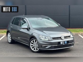 Used Volkswagen Golf 2018 for sale - 76618732: Photo