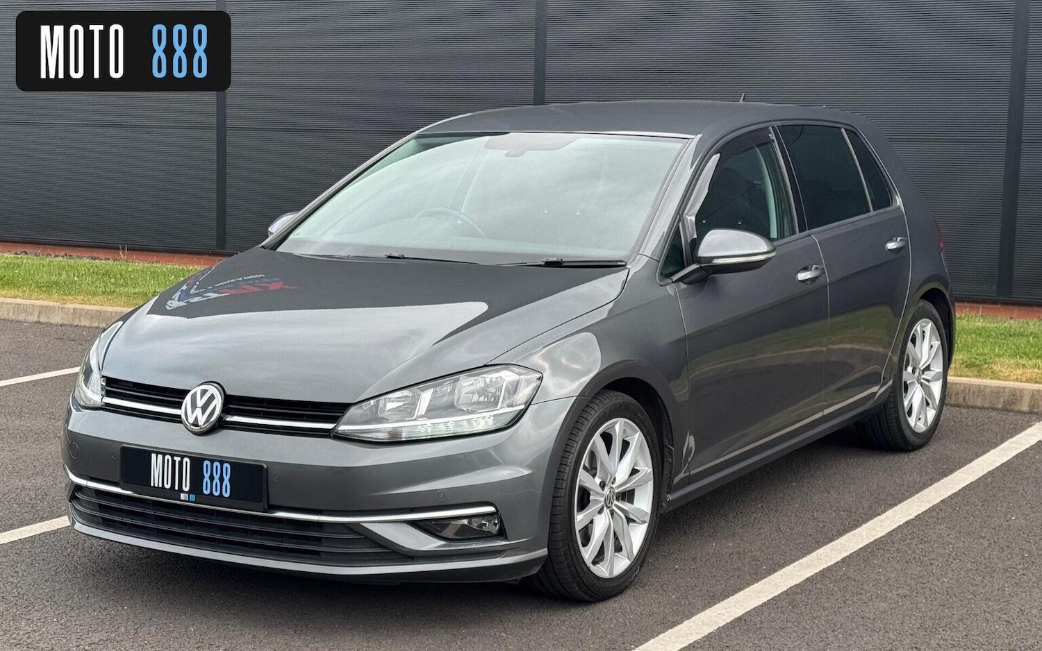 Used Volkswagen Golf 2018 for sale - 76618732: Photo 3