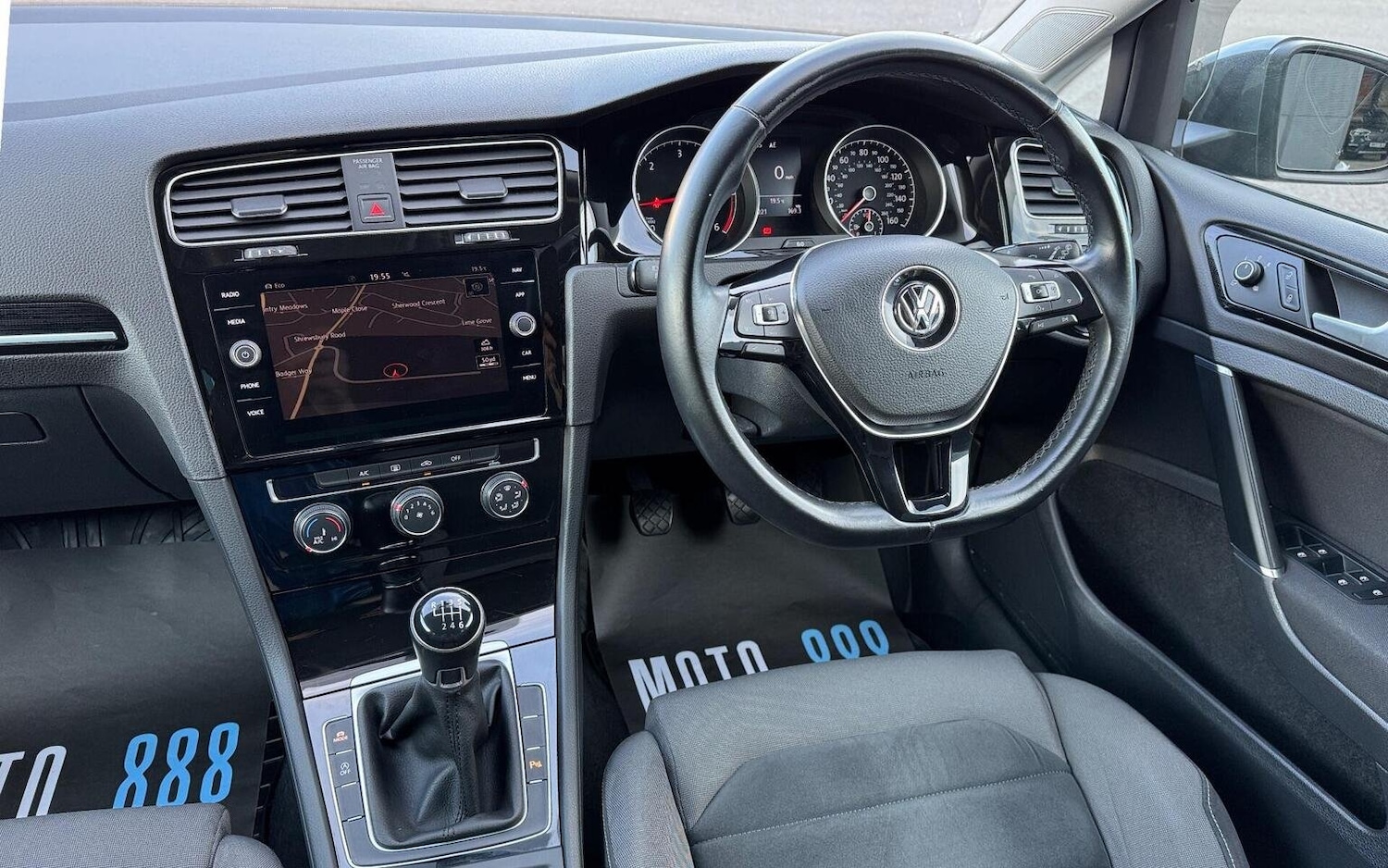 Used Volkswagen Golf 2018 for sale - 76618732: Photo 34