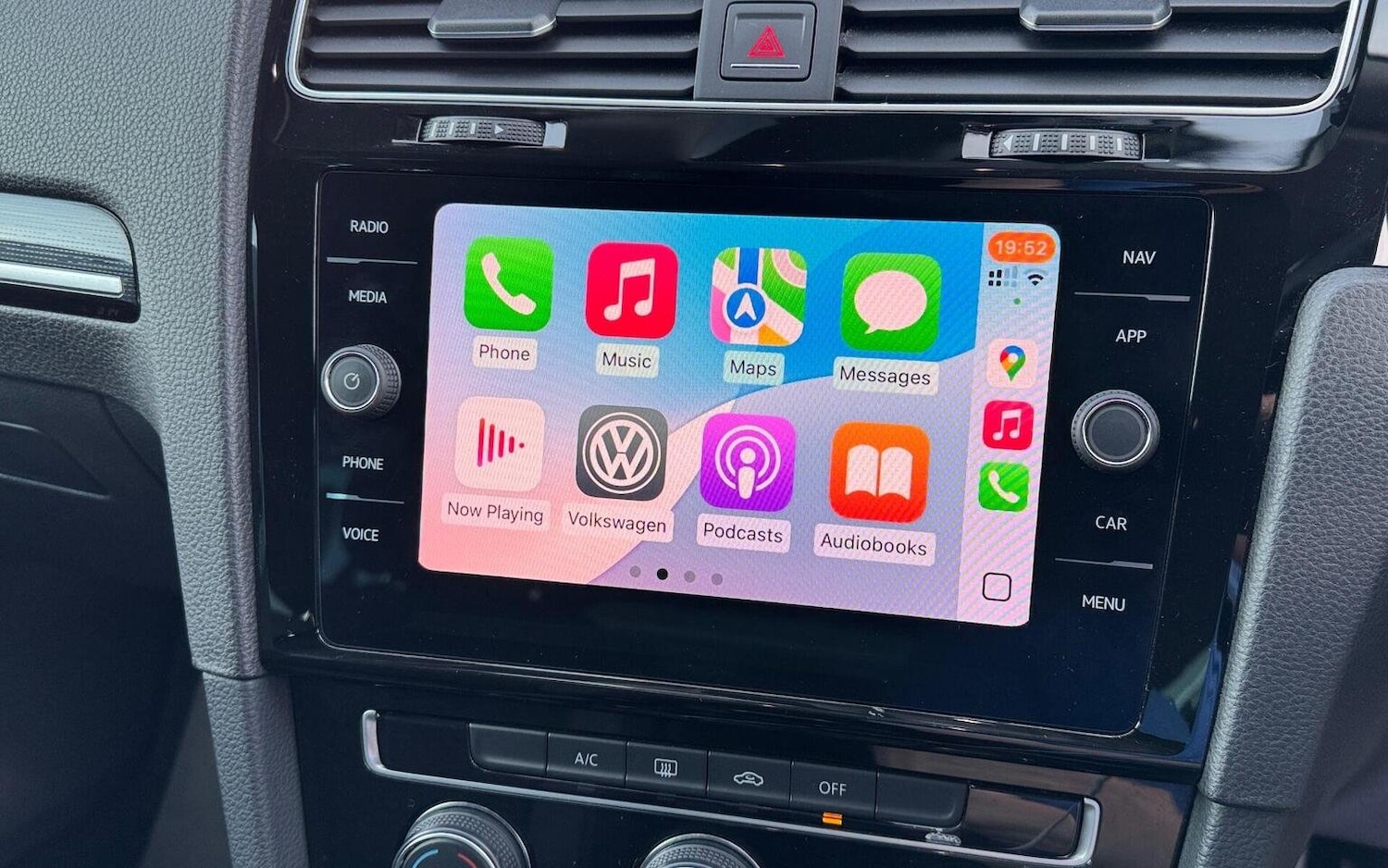 Used Volkswagen Golf 2018 for sale - 76618732: Photo 43