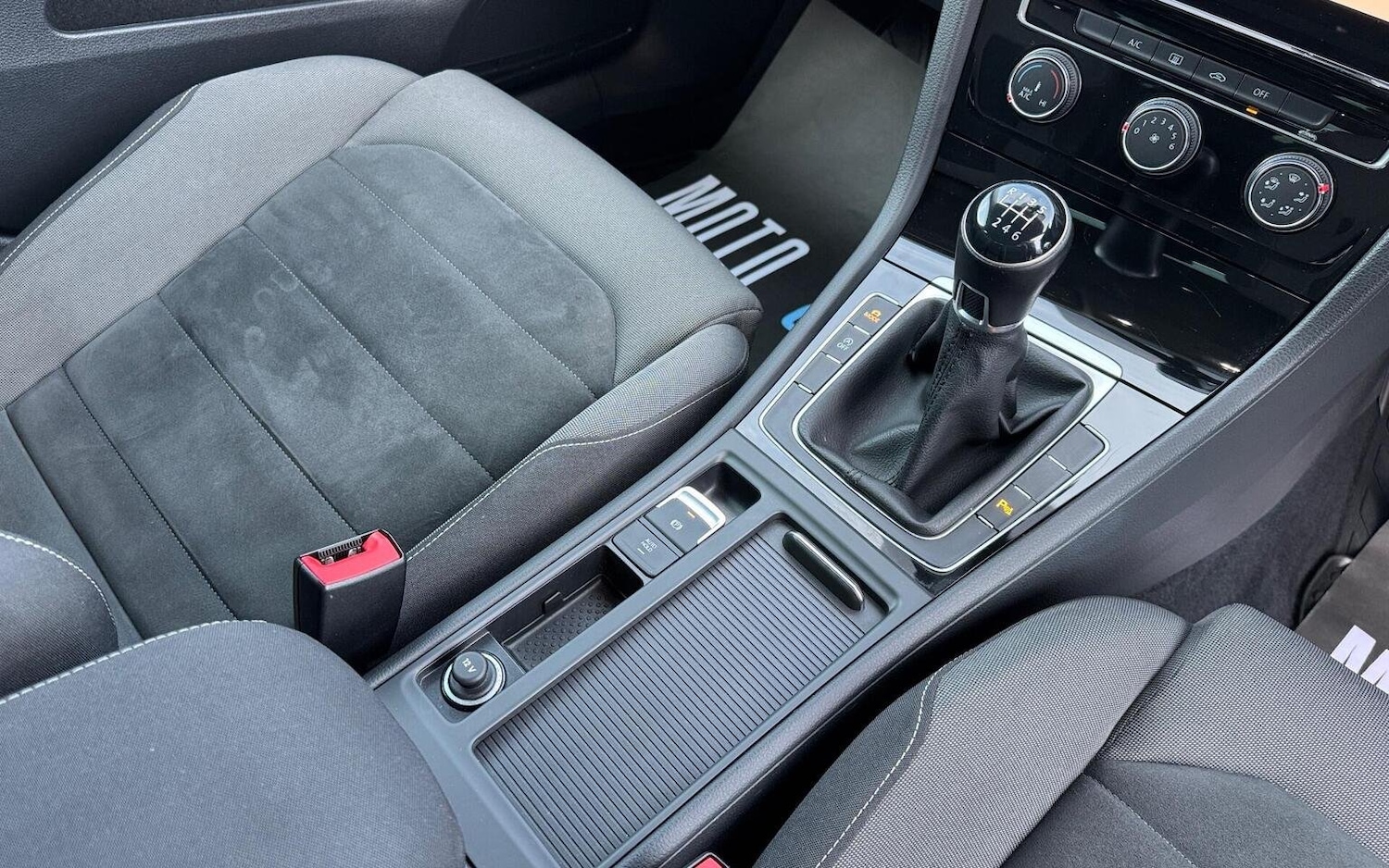 Used Volkswagen Golf 2018 for sale - 76618732: Photo 49