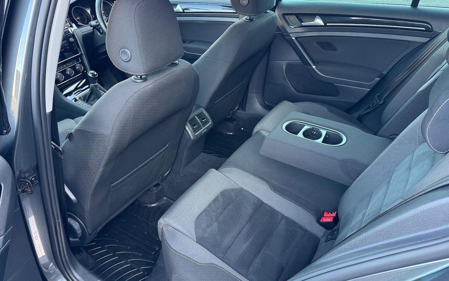 Used Volkswagen Golf 2018 for sale - 76618732: Photo 55