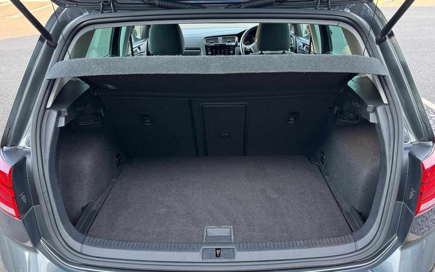 Used Volkswagen Golf 2018 for sale - 76618732: Photo 57