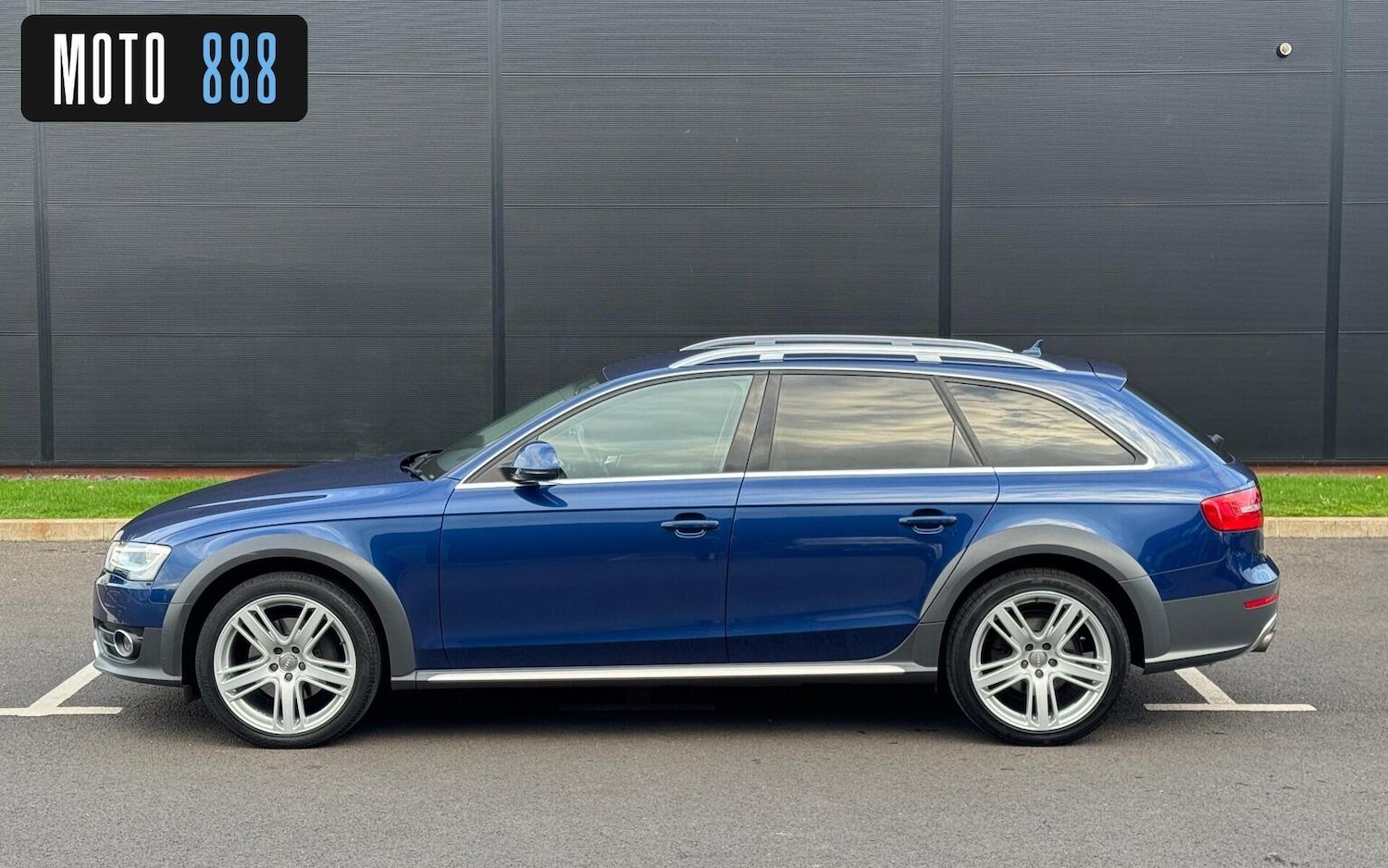 Used Audi A4 Allroad 2015 for sale - 76631552: Photo 10
